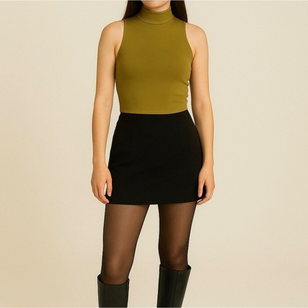 Babaton Contour Mockneck Tank, Olive Green